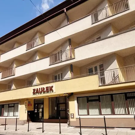 Dom Studencki Zaulek Hostel