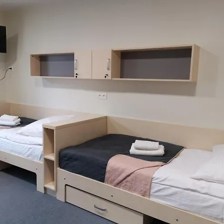Dom Studencki Zaulek Hostel *