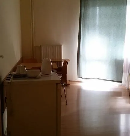 אכסניה Dom Studencki Zaulek