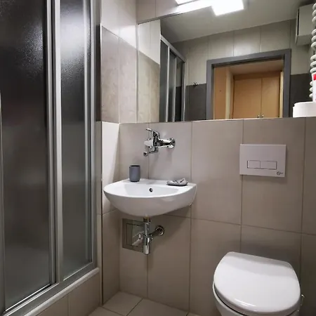 Hostel Dom Studencki Zaulek