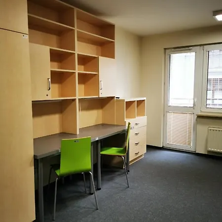Dom Studencki Zaulek Hostel