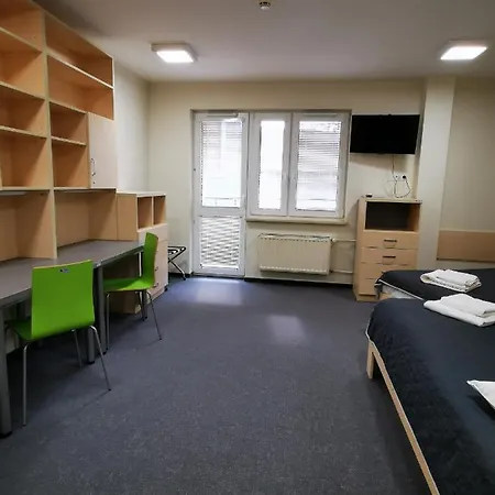 אכסניה Dom Studencki Zaulek קרקוב