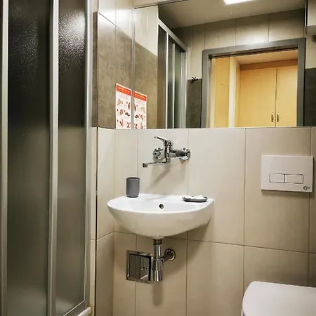 Hostel Dom Studencki Zaulek *