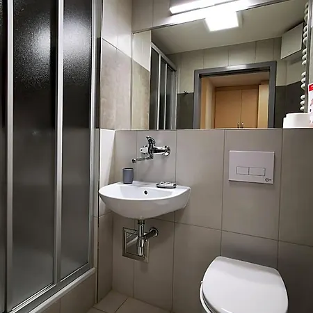 Hostel Dom Studencki Zaulek Krakov