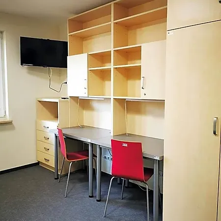 Dom Studencki Zaulek Hostel