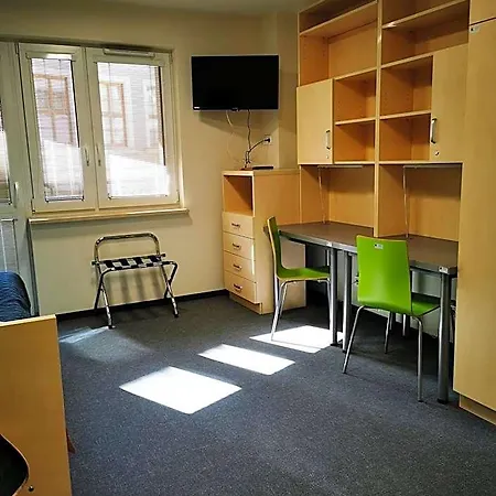 Hostel Dom Studencki Zaulek *