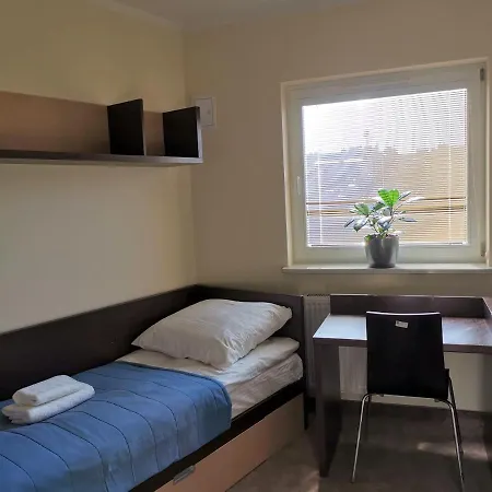 Hostel Dom Studencki Zaulek *
