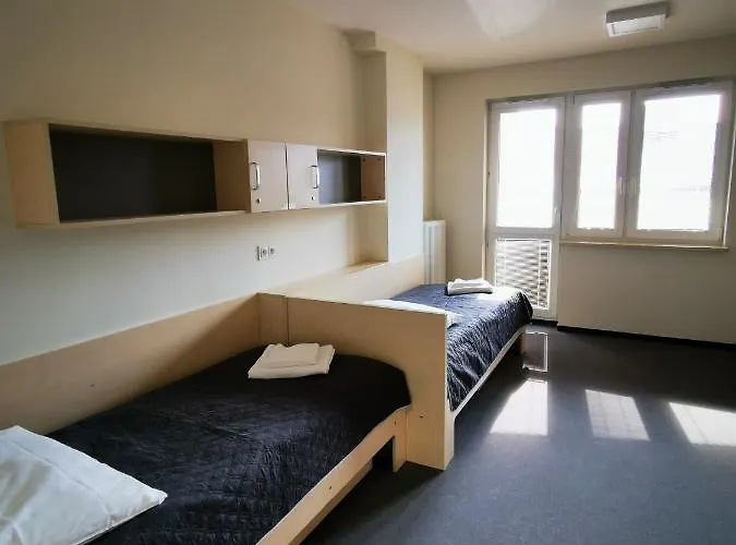 Dom Studencki Zaulek Hostal *