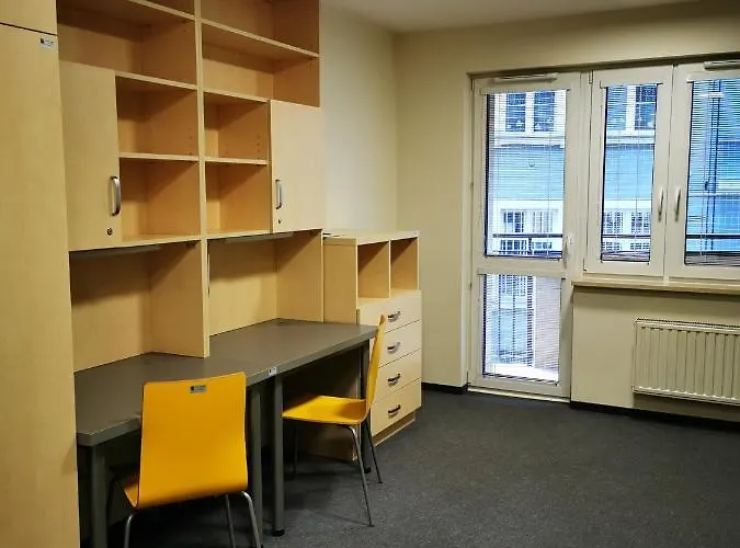 Hostal Dom Studencki Zaulek *