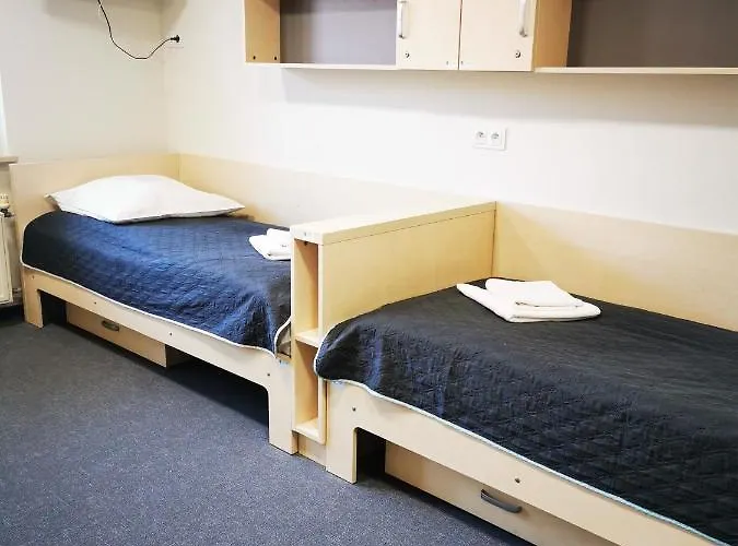 Hostal Dom Studencki Zaulek